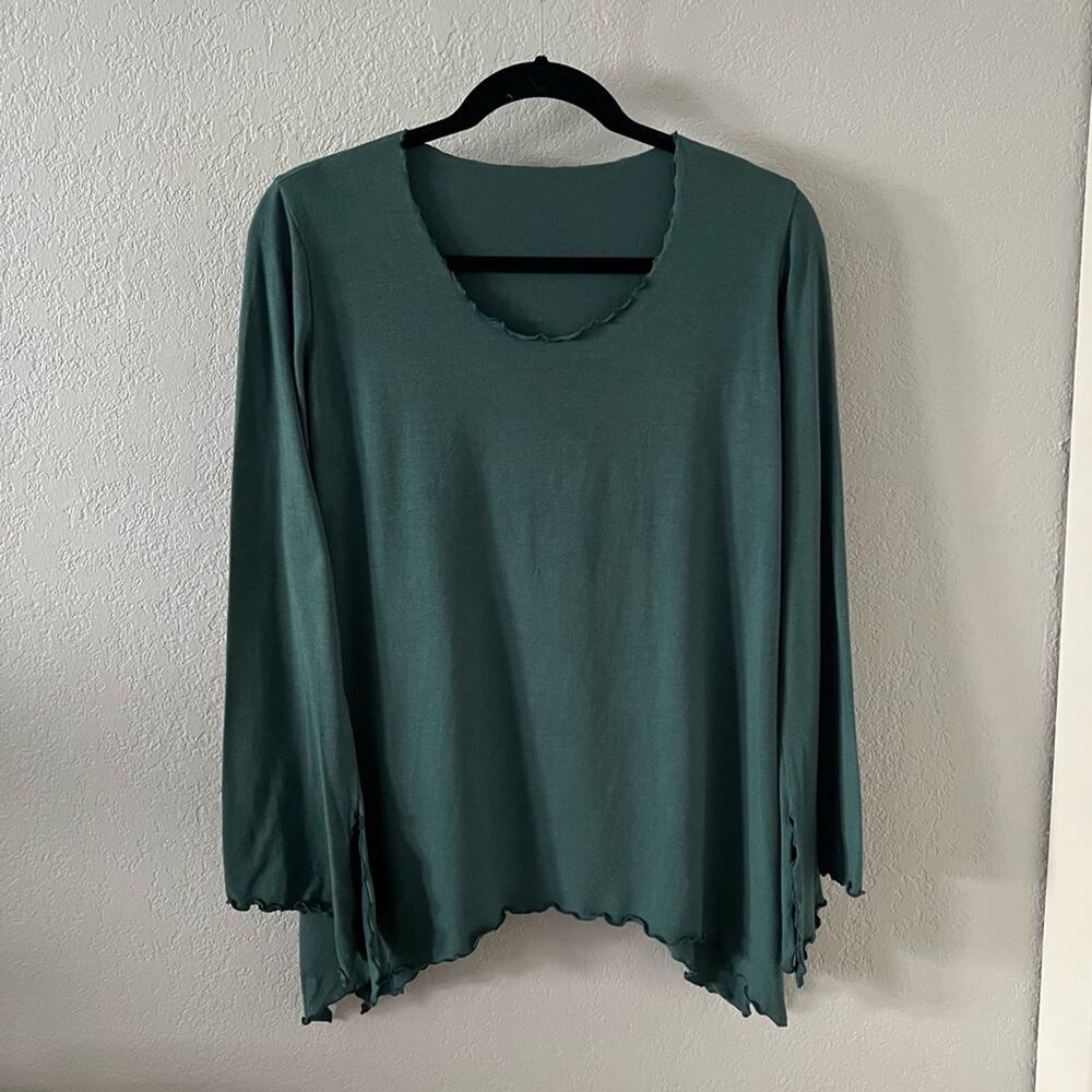 Xylem Lettuce Hem Teal Long Sleeve Tee